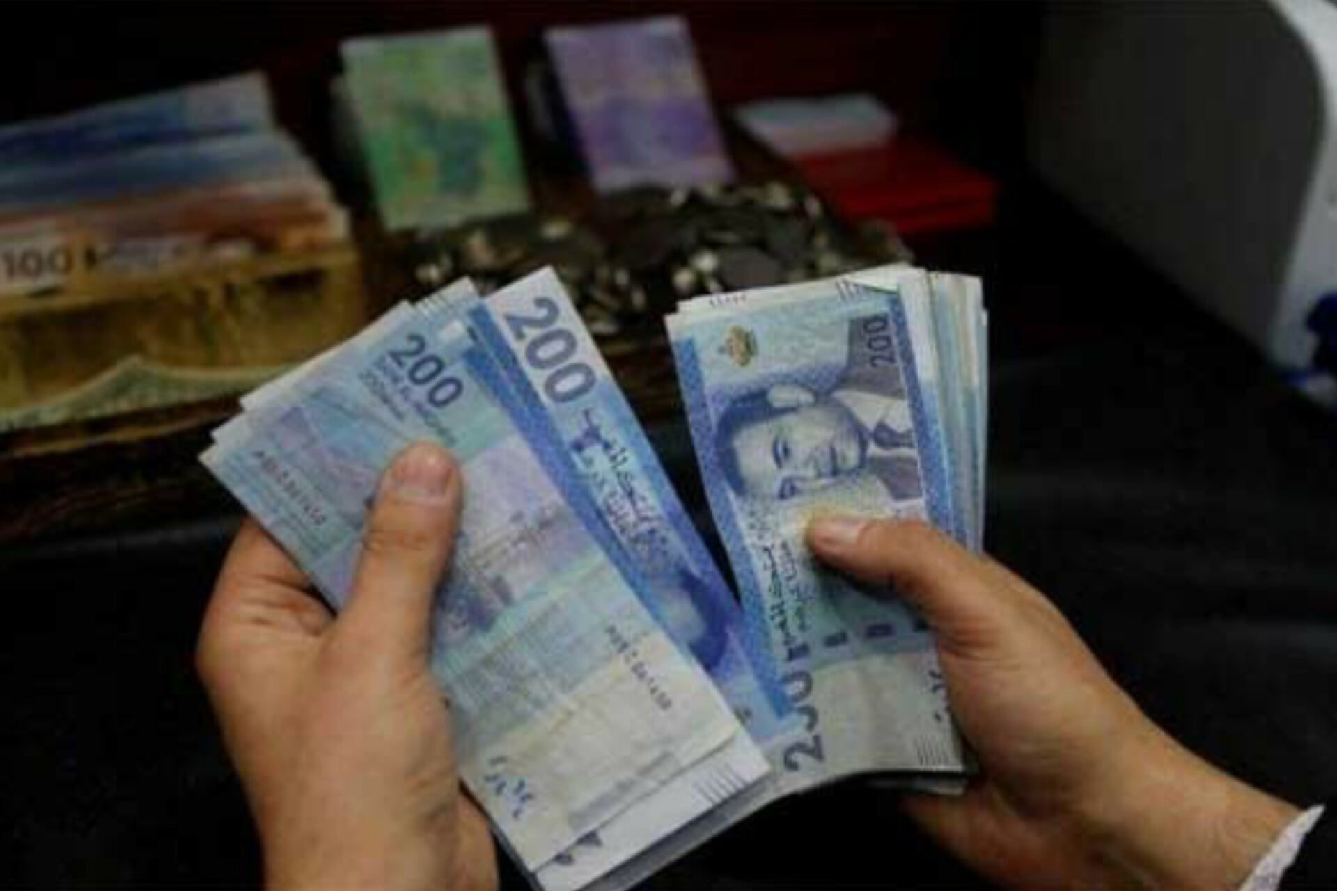 الدرهم المغربي يرتفع أمام أهم العملات الأجنبية