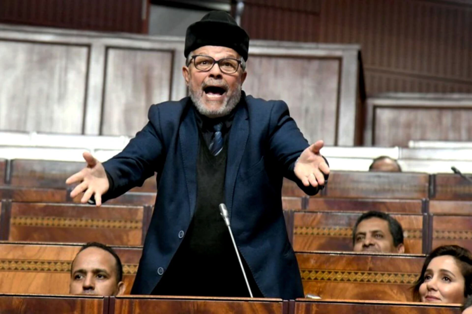 البرلماني السيمو