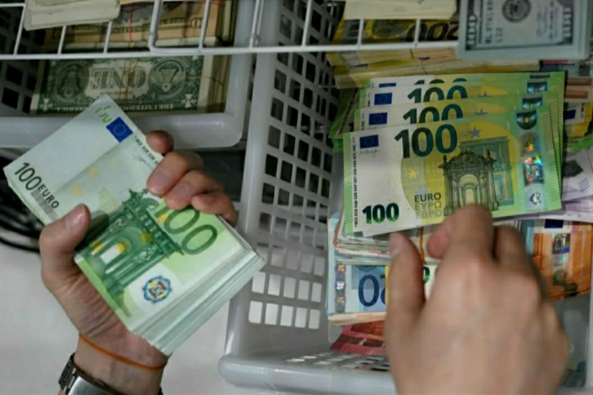 سعر صرف الدرهم
