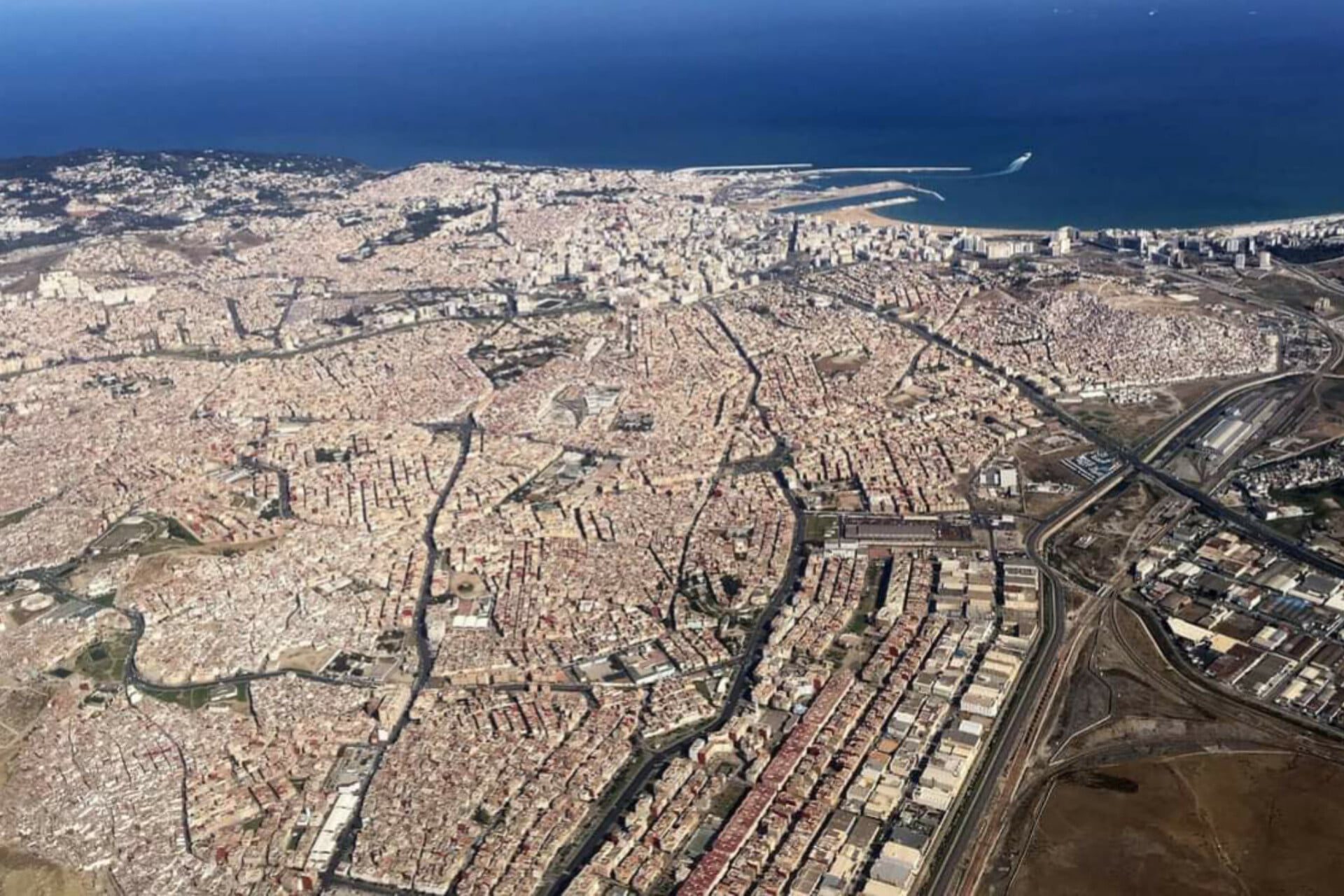 صورة جوية لطنجة