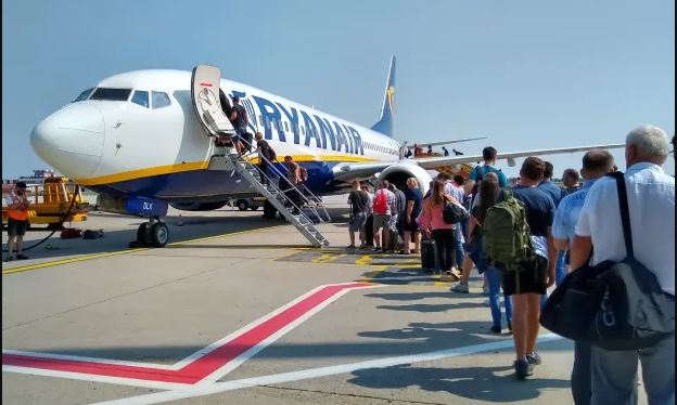 RYAN AIR