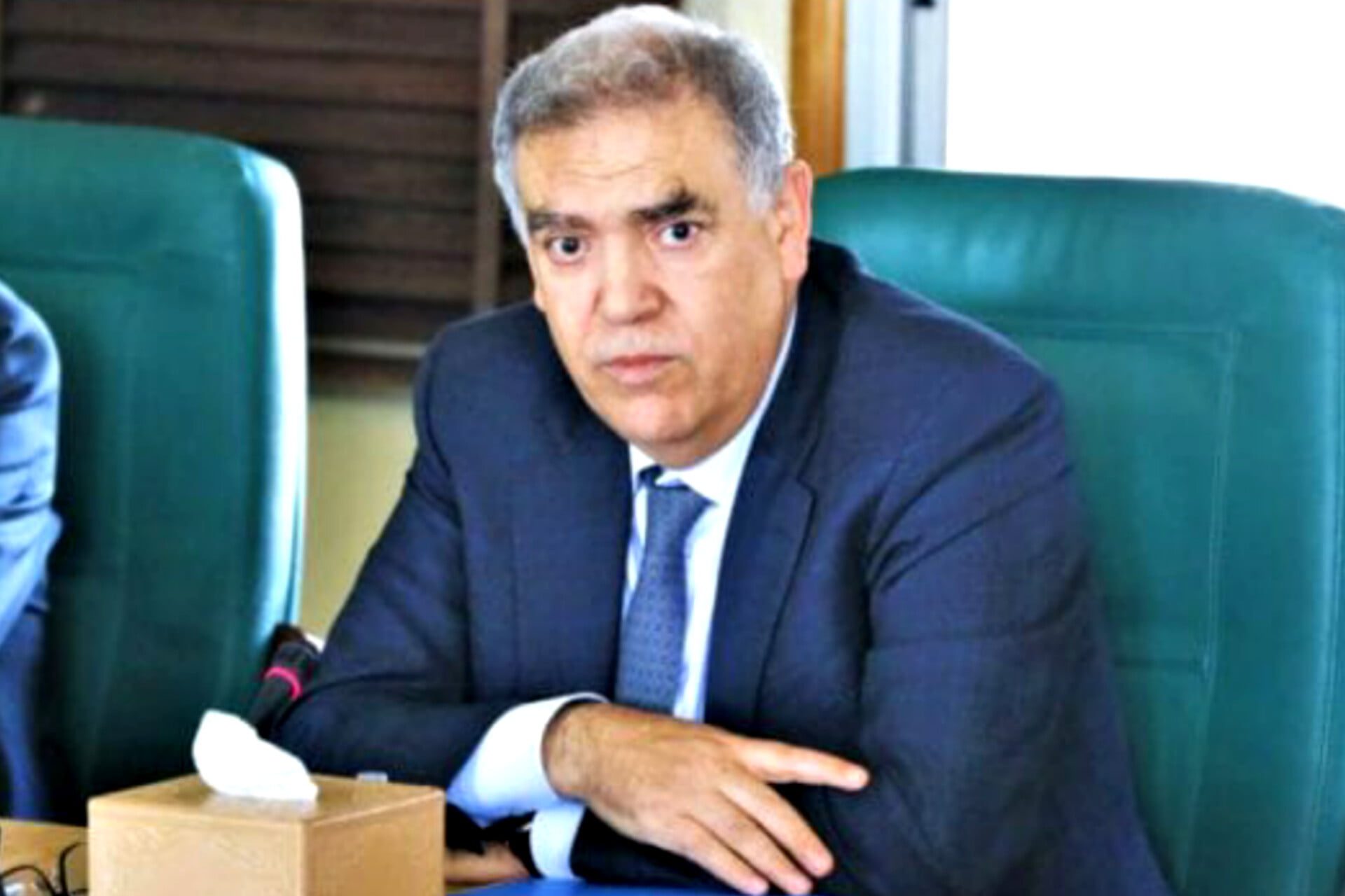 وزير الداخلية