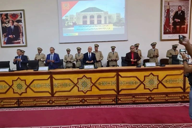 تنصيب رجال السلطة