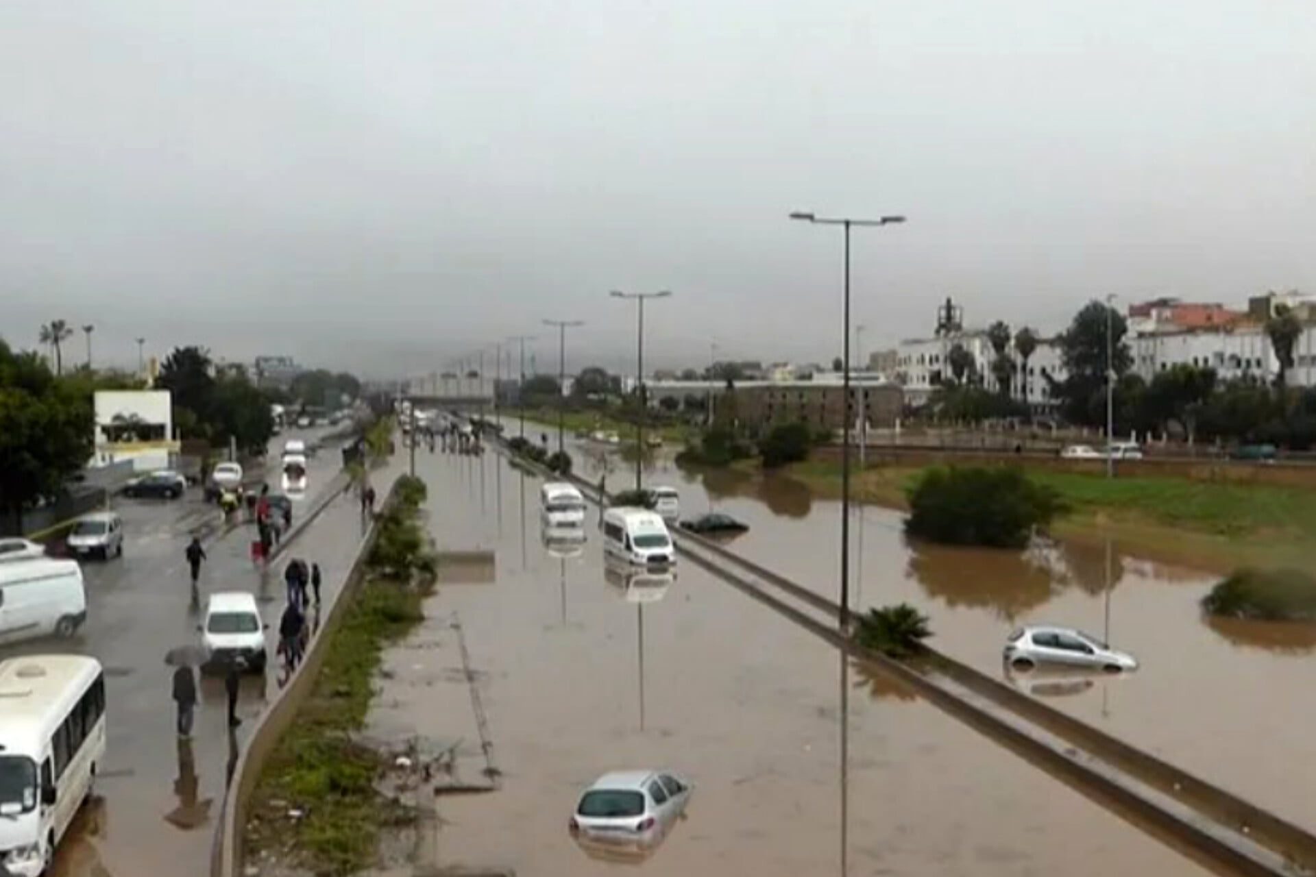 فيضانات