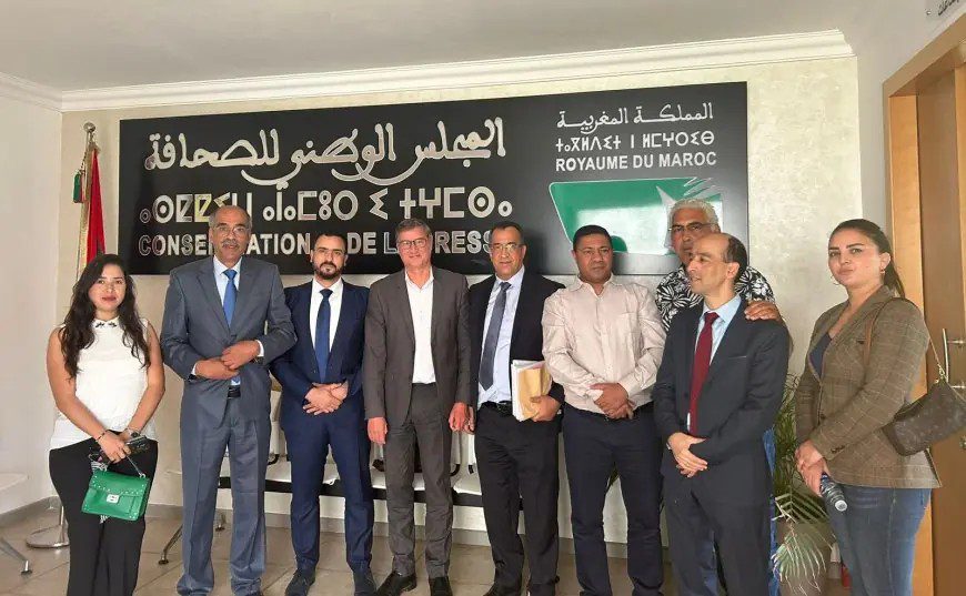 اتحاد المقاولات الصحفية الصغرى يتدراس صعوبات طلبات بطاقة الصحافة