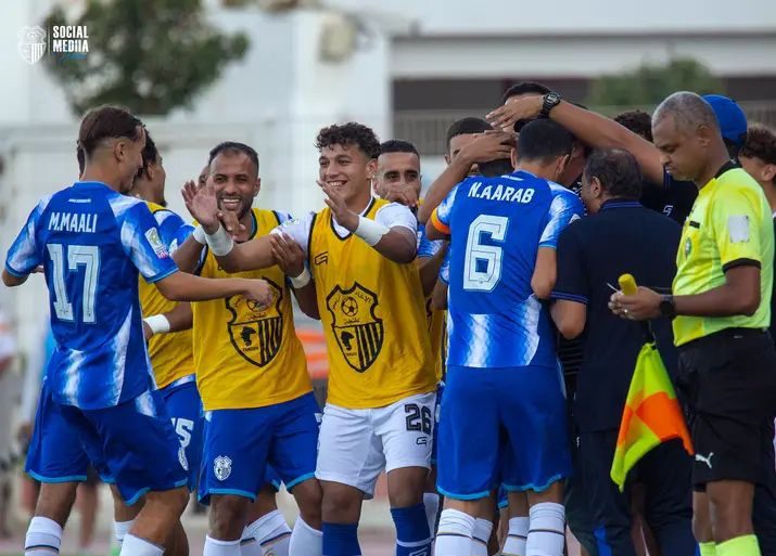 اتحاد طنجة يتعادل مع الجيش الملكي بحارس مرمى يدرس في البكالوريا..
