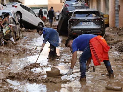 هذه أسباب فاجعة الفيضانات المدمرة في إسبانيا.. تحليل أيمن الزبير
