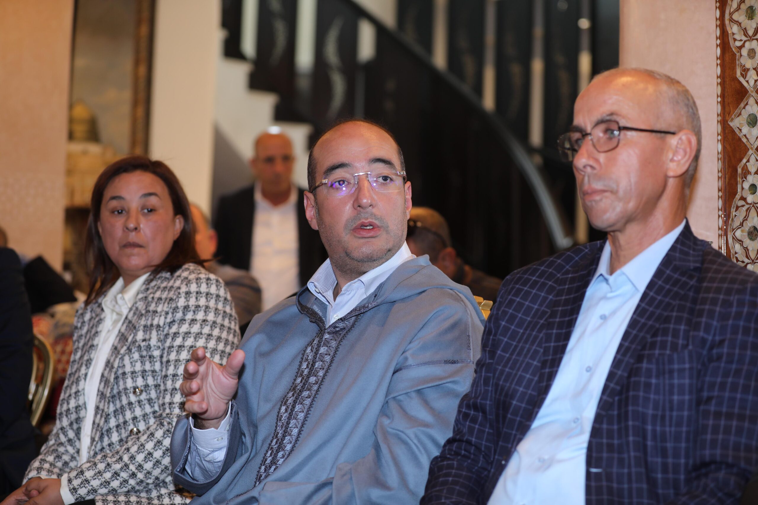 خلافات بين عادل الدفوف ومنير الليموري تشق صفوف البام في جماعة طنجة