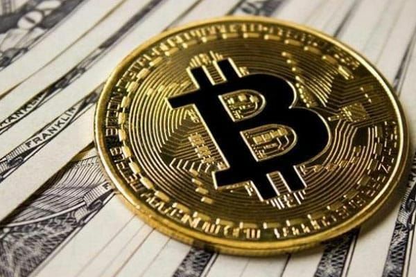 سعر البيتكوين يصل مستويات قياسية