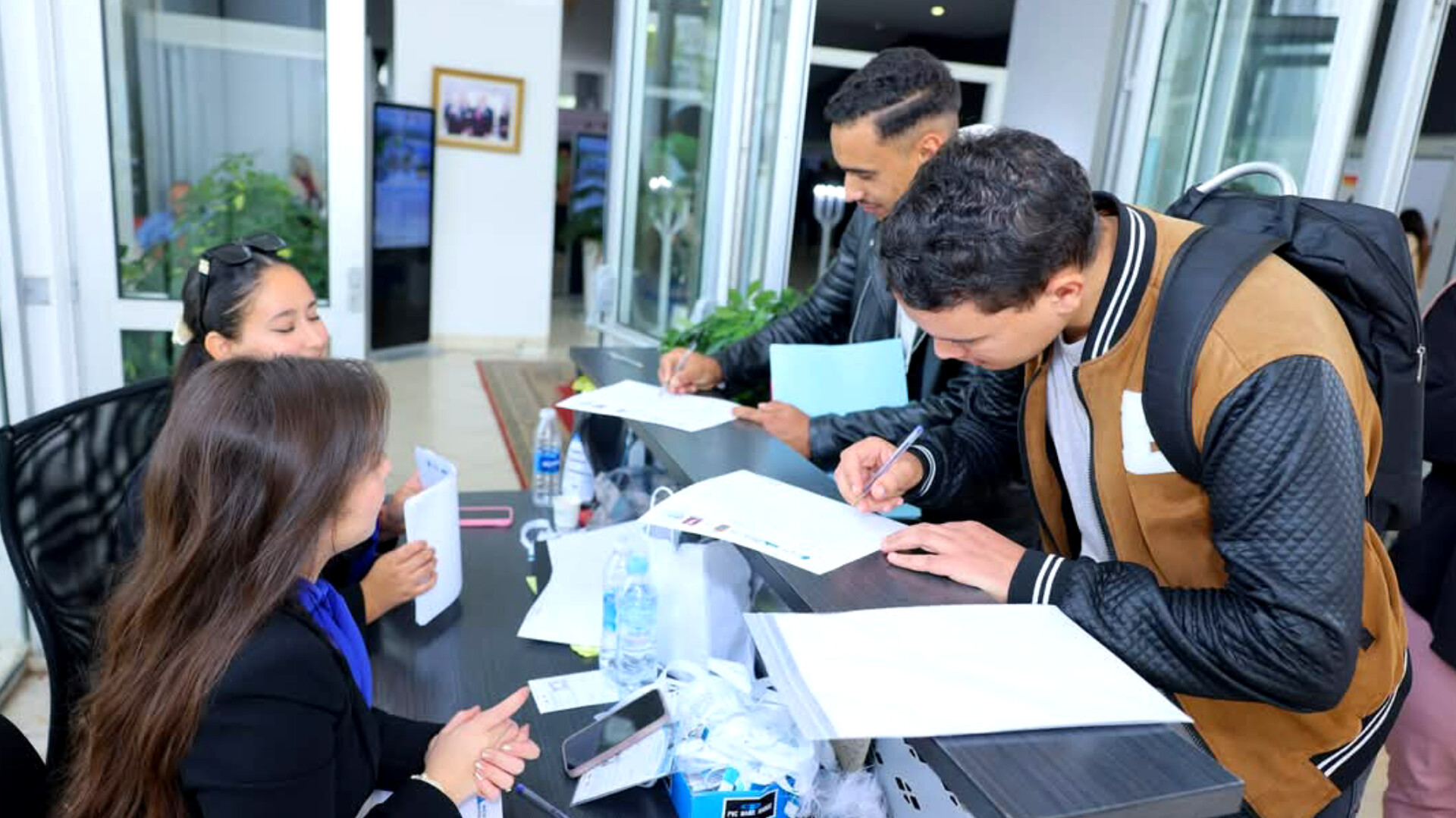 ملتقى التشغيل بمركز بوكماخ بطنجة 