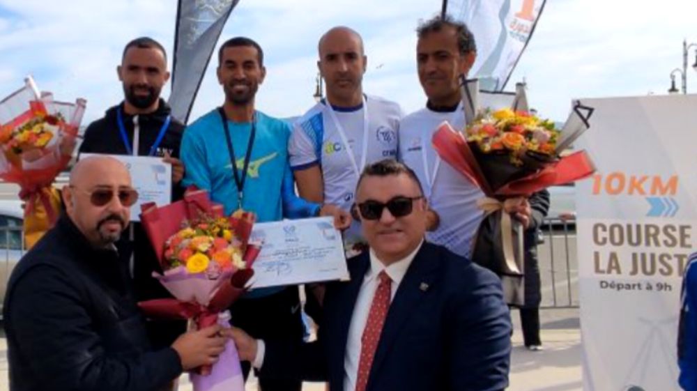 الأستاذ عبد الكريم بن شهيد يتوج بلقب أسرع محام في طنجة