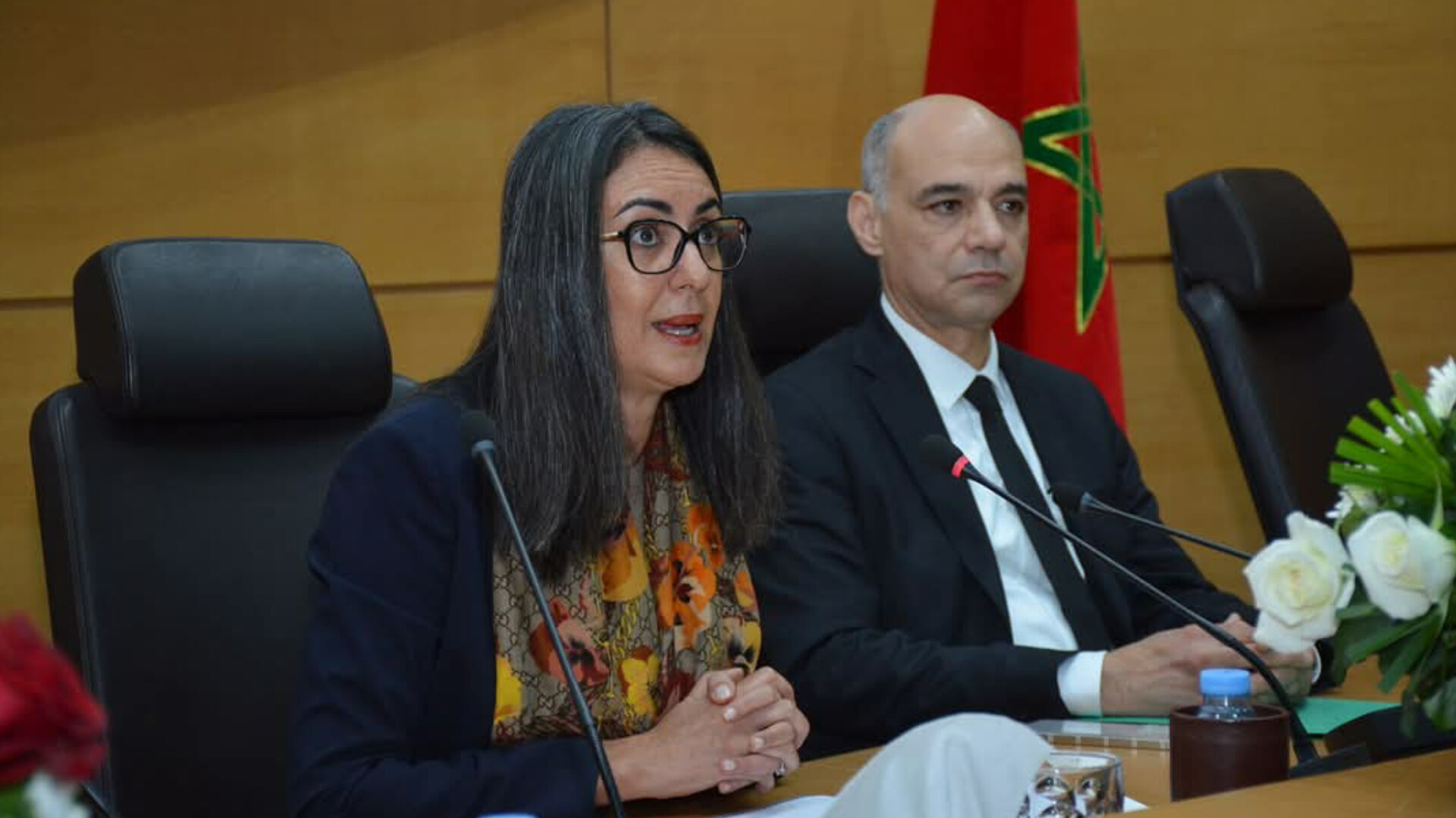 تكريم ملكي للموظفين المتميزين بوزارة الاقتصاد والمالية