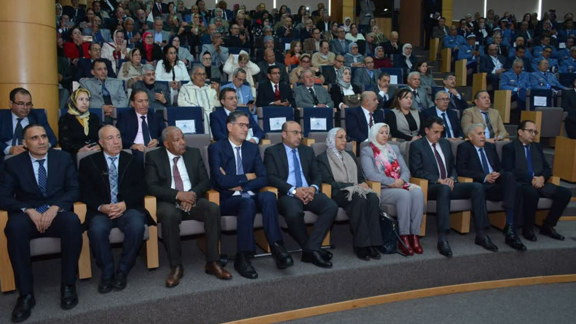 تكريم ملكي للموظفين المتميزين بوزارة الاقتصاد والمالية