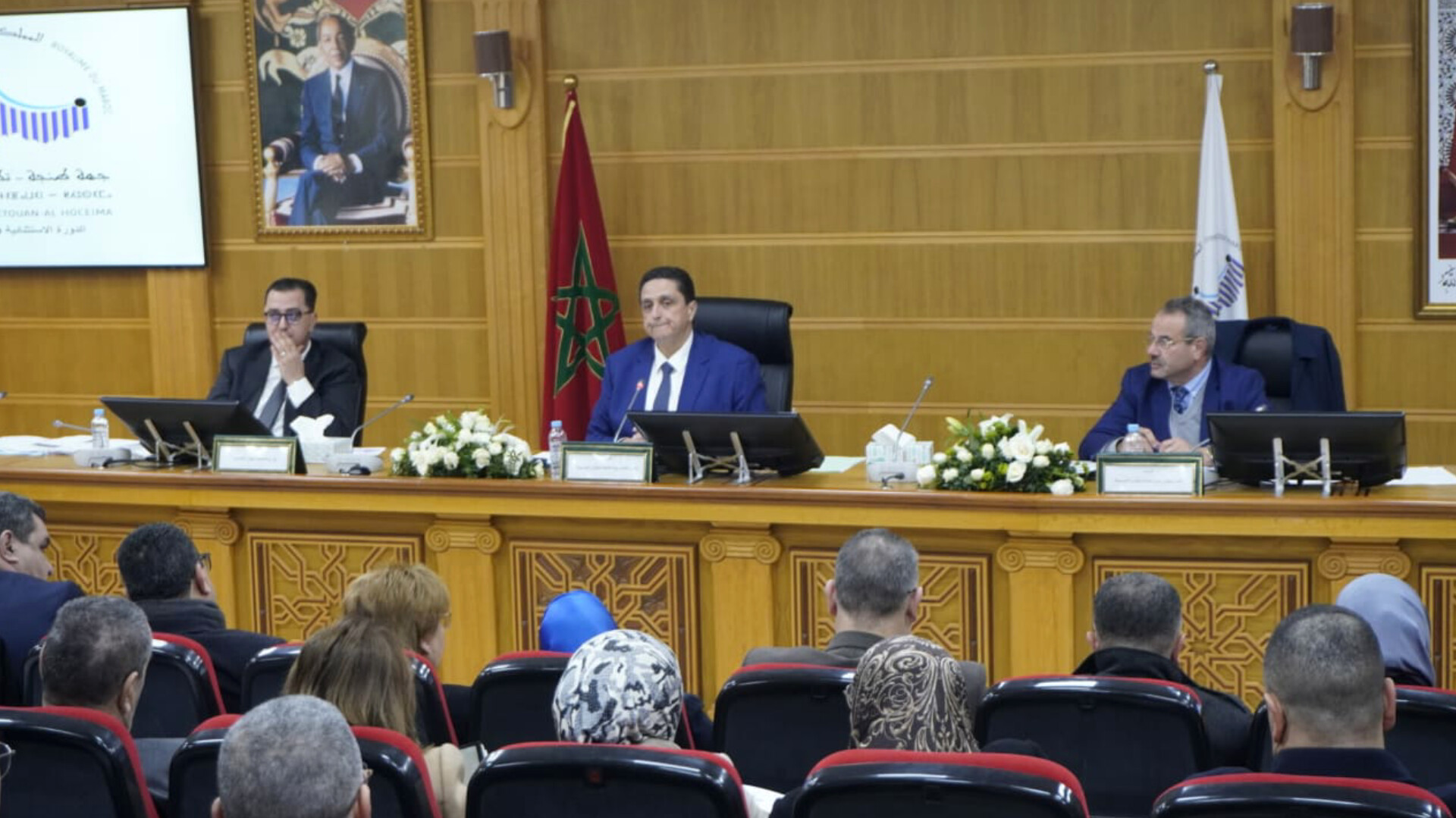 الوالي التازي يعلنها صراحة... الخدمة ديال مجلس الجهة غادية مزيان
