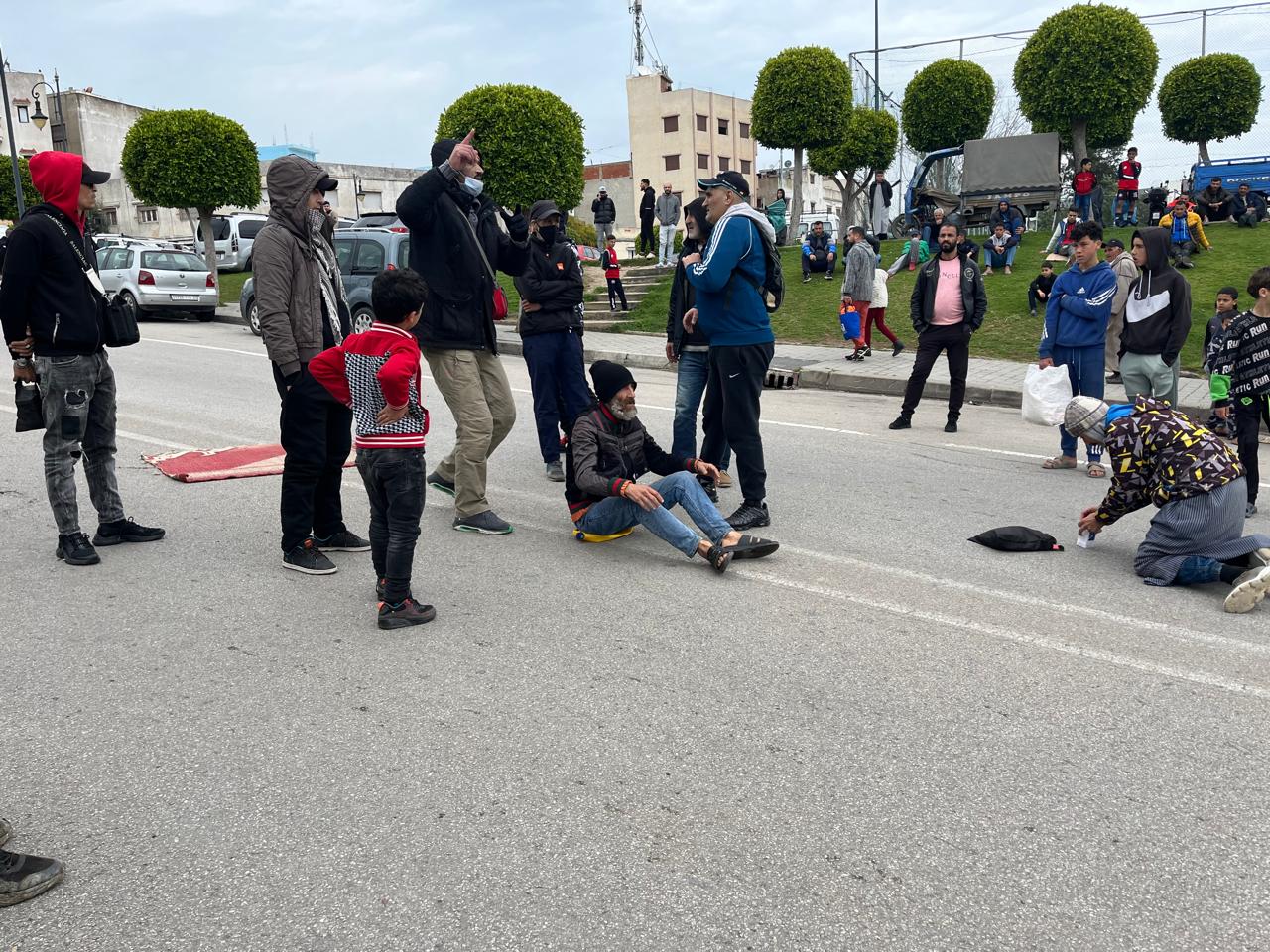 غليان في بني مكادة بسبب انقطاع دواء مدمني المخدرات
