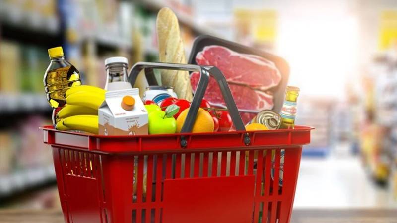 وسط الأزمة المعيشية.. أسعار المواد الغذائية تواصل الارتفاع