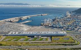 منصة طنجة المتوسط الصناعية تحقق أرقاما قياسية في الاستثمار وخلق فرص الشغل خلال 2024