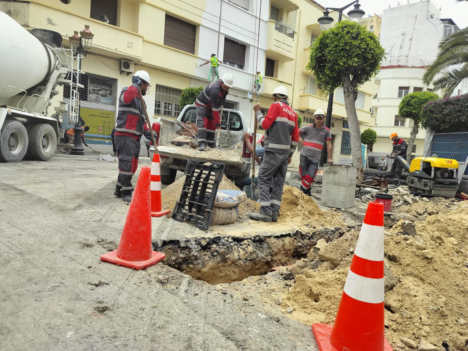 استنفار لإنهاء أشغال التهيئة بطنجة والوالي يدعو إلى الصرامة في تطبيق قانون السير