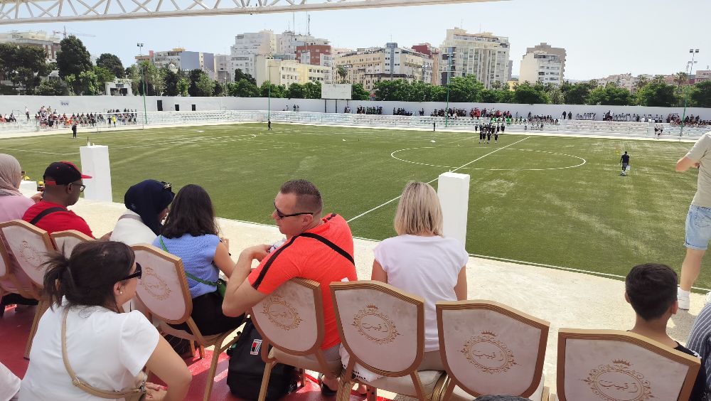 التظاهرة عرفت استقطاب الجمهور الأوروبي لمدينة طنجة