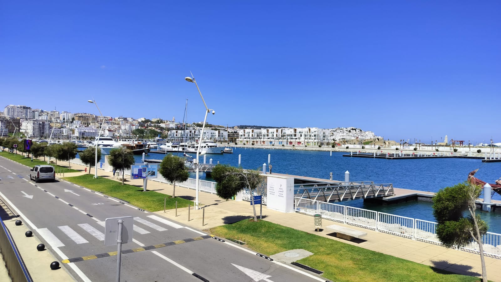 صفقة تهيئة كورنيش طنجة تثير الجدل بين رهانات التنمية وانتقادات الأولويات