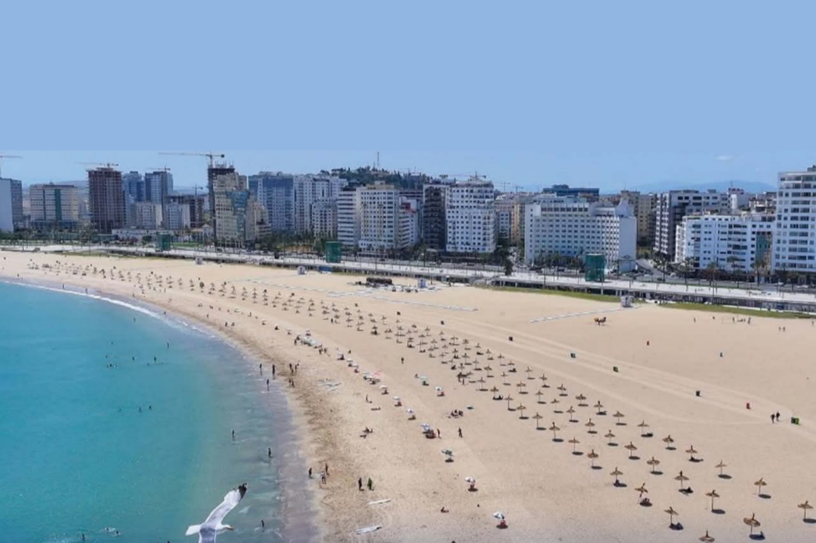 التحاليل المخبرية تكشف تصنيف جودة المياه بشواطئ طنجة