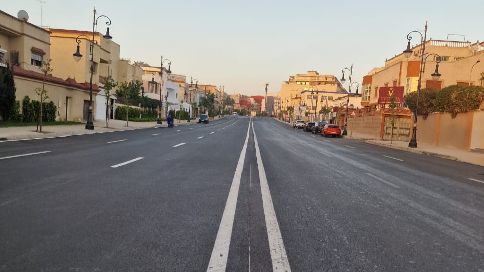 طنجة.. شارع مولاي رشيد يتحول من فوضى مرورية إلى نموذج حضري بمعايير عالمية