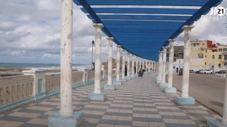 على خطى طنجة.. العرائش تحتج ضد مشروع تهيئة "الشرفة الأطلسية" وسط مخاوف من طمس الذاكرة الجماعية