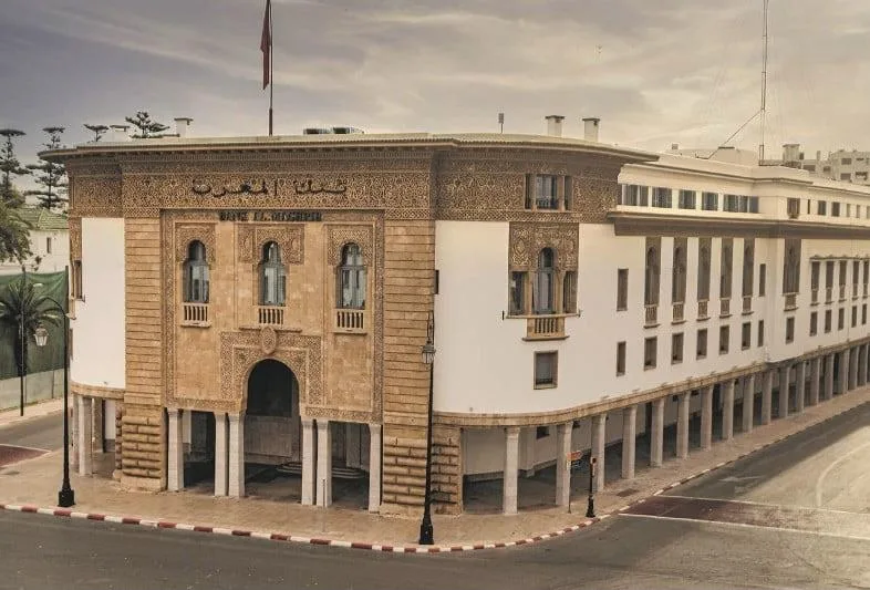 تقرير: ظروف السوق تمنح بنك المغرب هامشا لخفض سعر الفائدة إلى 2% قبل نهاية 2025