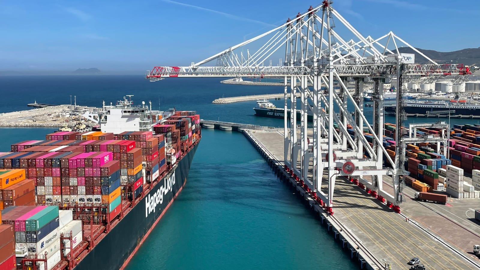 ارتفاع عائدات الجمارك