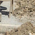 طنجة.. مواطنون يستنكرون تخريب الطرق بعد إصلاحها وغياب المراقبة على شركات المناولة