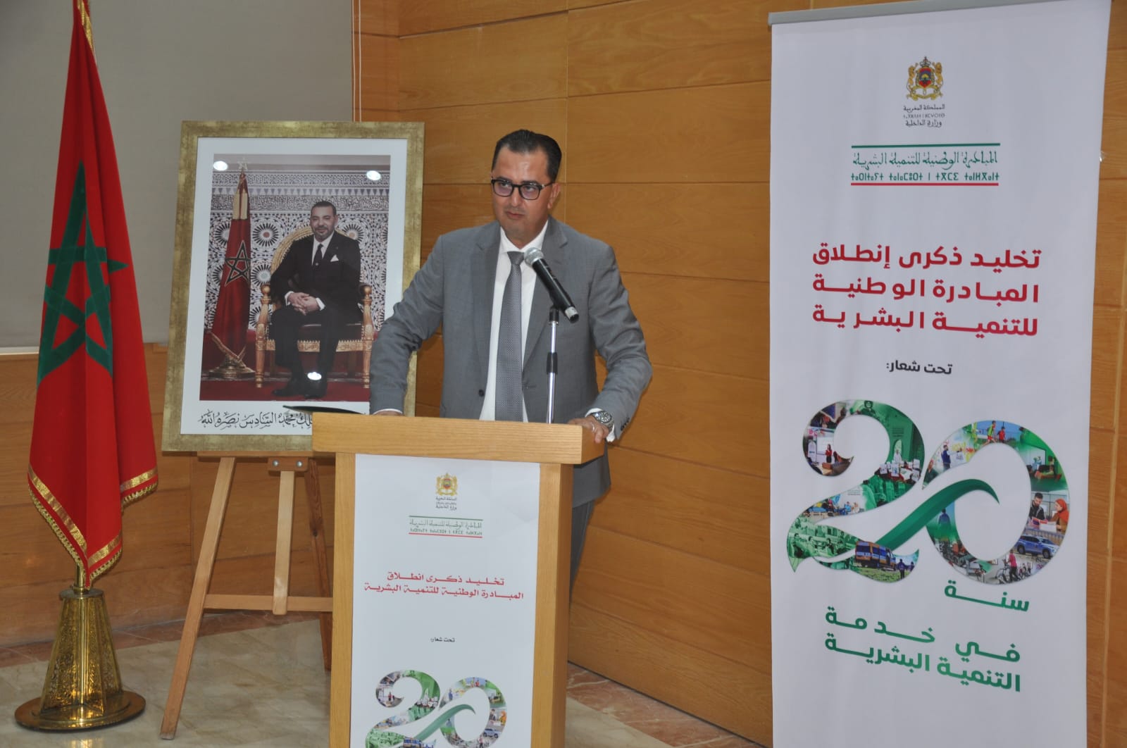 تفاعلا مع مذكرة السيد الوالي بخصوص إجراءات التصديق والإمضاء على الوثائق.. قلق شديد وسط المرتفقين