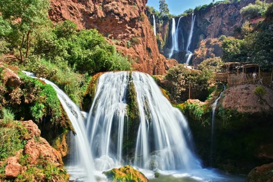 من شلالات نياغارا إلى أوزود.. كيف يمكن للسياحة الترفيهية خلق الثروة في المغرب؟