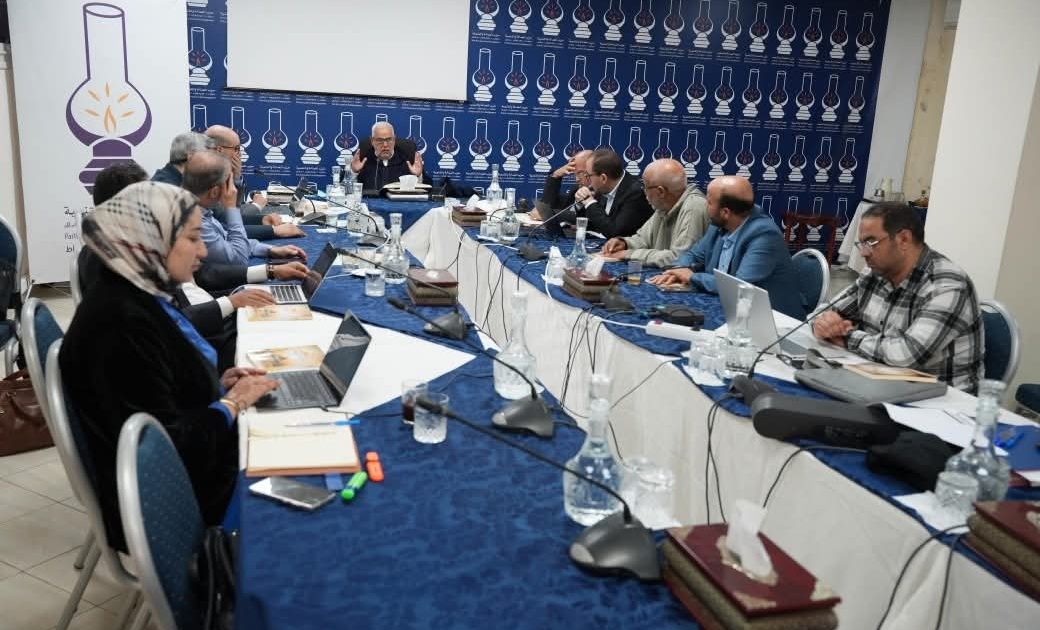 في بلاغ رسمي.. العدالة والتنمية تطالب بإلغاء الساعة الإضافية 