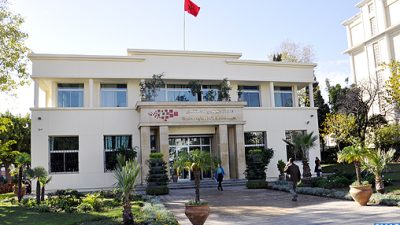المركز الجهوي للاستثمار بطنجة.. بيروقراطية تعرقل المشاريع وتفاقم أزمة البطالة بالجهة