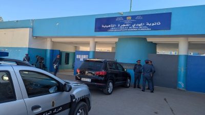 إقبال مبكر للناخبين على مركز التصويت بثانوية المهدي المنجرة بجماعة اكزناية