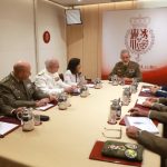 نقابيو الصيد البحري يحتجون على زيارة فيليب السادس لسبتة ومليلية أمام القنصلية الإسبانية بأكادير