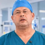 مطالبات حقوقية بإطلاق سراح البروفيسور رشيد شرقاب وحماية المبلغين عن الفساد بالمؤسسات العمومية